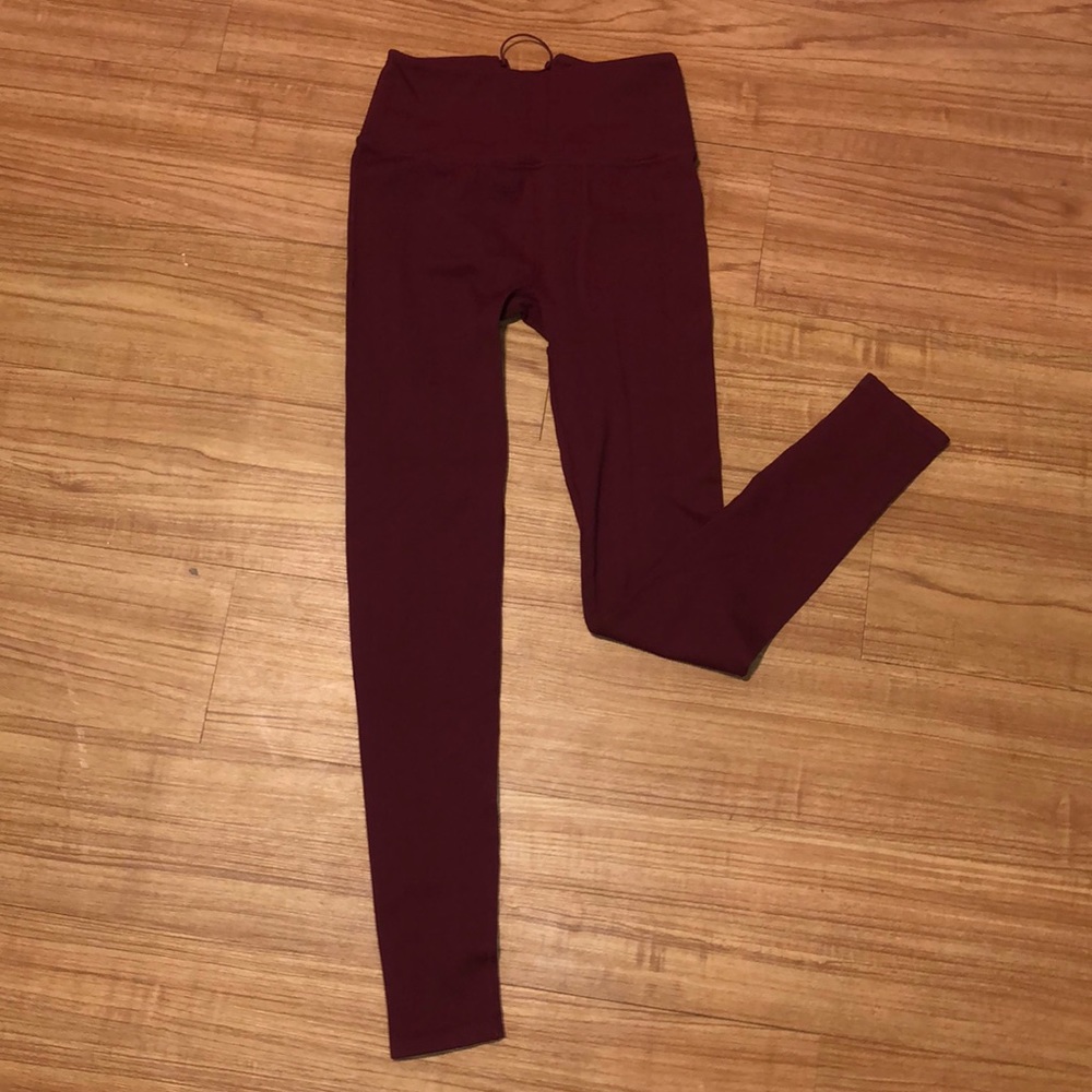 Burgundy leggings